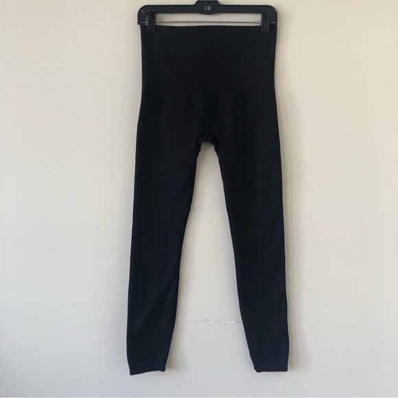 Spanx Look At Me Now Seamless Leggings In Black Size 1X - Picture 7 of 8